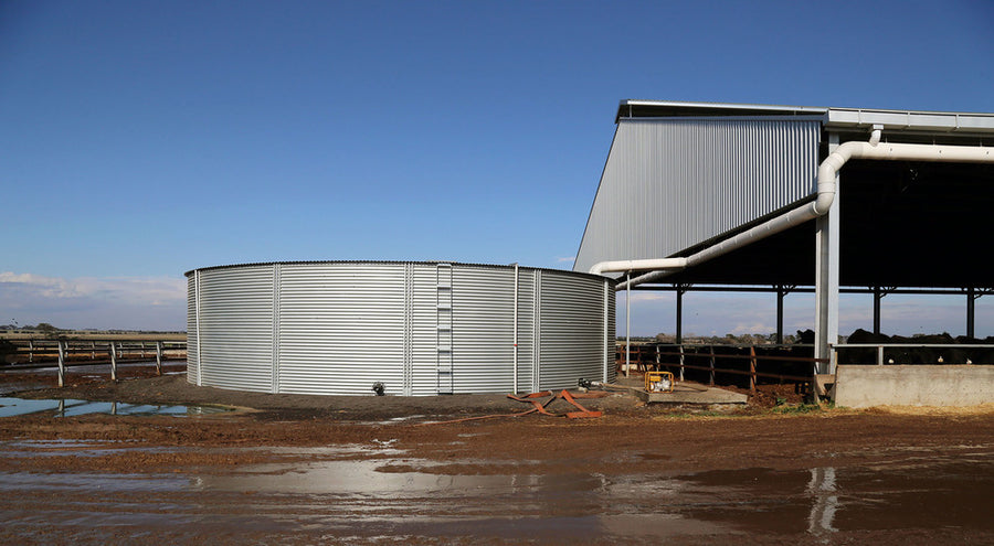 Jalna Feedlot tank from the front