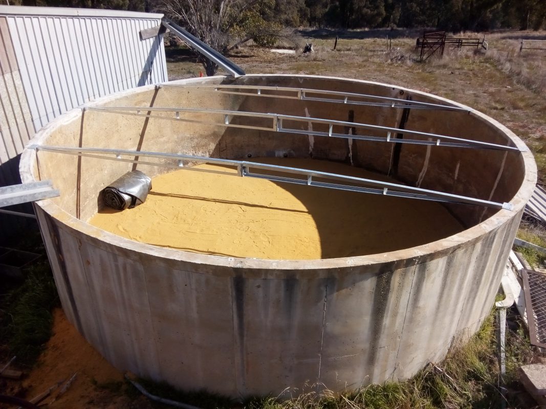 Liner replacement in concrete tank